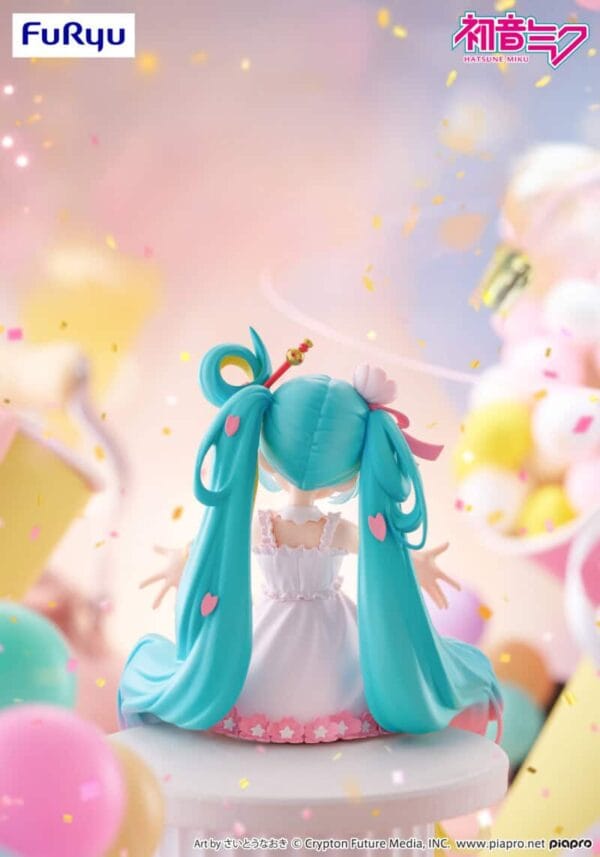 Hatsune Miku Noodle Stopper PVC Statue 10th Anniversary 14 cm
