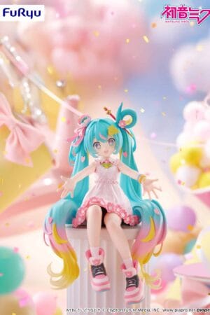 Hatsune Miku Noodle Stopper PVC Statue 10th Anniversary 14 cm