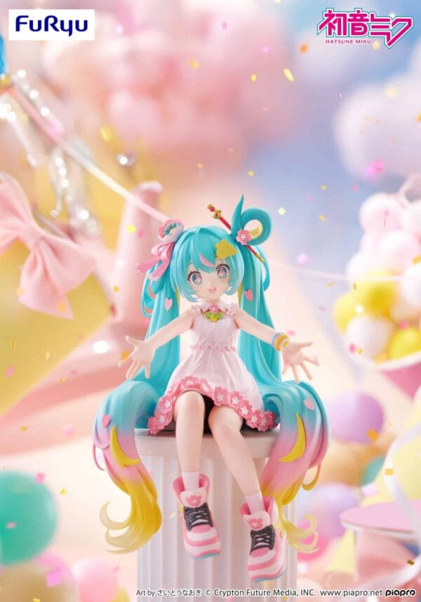 Hatsune Miku Noodle Stopper PVC Statue 10th Anniversary 14 cm